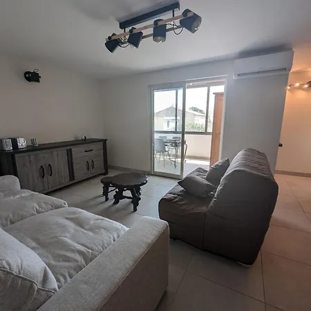 T2 Renove, Climatise, Proche Avec Parking A - Fr-1-797-59 Port-la-Nouvelle